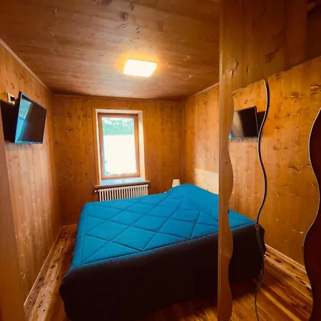 La Casetta Paradiso Del Legno *